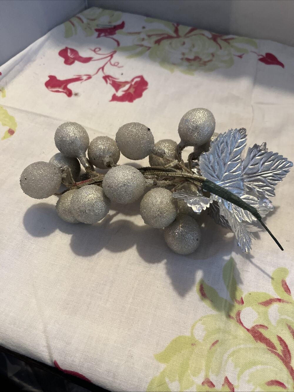 Vintage Christmas Grape Cluster Mercury Glass Glitter Silver Balls Foil Leaves